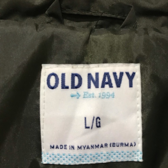 Olive Green Vest (size: L) - Picture 5 of 5